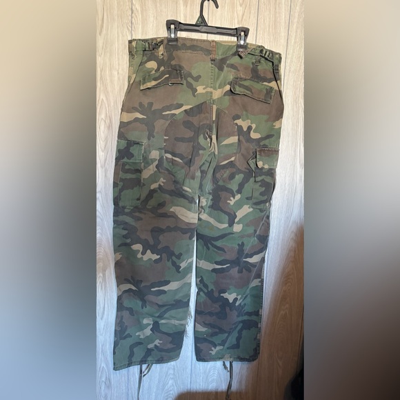 Winchester Camouflage Cargo Pants 42 - Picture 2 of 4